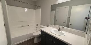 The James Apartments Gallery 33