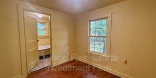 2520 Merwin St. Gallery 8