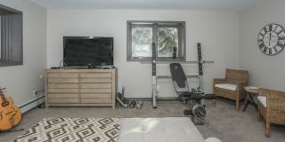 Beautiful 3 bed, 4 bath with garage in Frisco! Walk to main street! Winter rental! Beautiful 3 bed, 4 bath with garage in Frisco! Walk to main street! Winter rental! Gallery 16