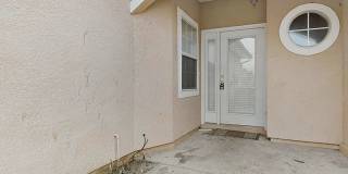 Single-Family House for Rent Gallery 1