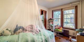 Charming & Convenient 2 Bedroom Near UIUC – Great Location! Gallery 11