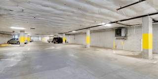 30 Bellevue Gallery 14