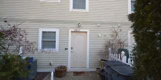280 River St Gallery 17
