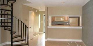 931 Brookside Pl Gallery 4