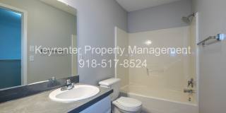 Gorgeous 4 Bedroom Remodel, Union Schools! Gallery 21