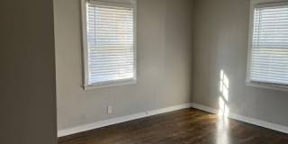 1807 Riverside Drive Gallery 10