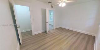 8240 NE 3rd Ave Gallery 13