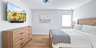 Available on May 27 - Stunning Furnished Waterfront Condo – 2 Beds / 2 Baths with Gulf-to-Bay Views! Gallery 21