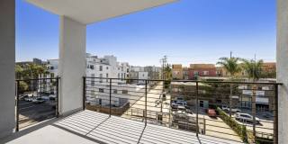 13337 Beach Ave Gallery 8