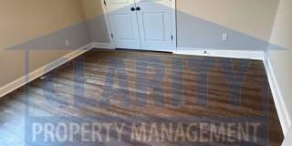 Spacious 4-bedroom home in prime Cleveland location! Gallery 27