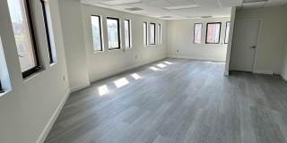 4434 MACARTHUR Boulevard NW Gallery 8