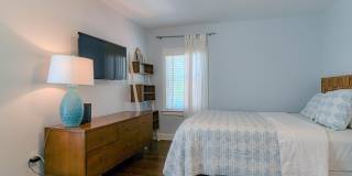 94 Embury Avenue Gallery 16