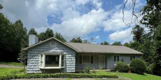 1521 Cedar Lane Gallery 1