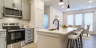The Collins Luxury Apartments Gallery 3