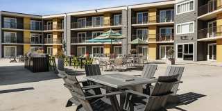 Pebblebrook Court Gallery 18