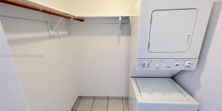 1615 Meridian Ave Gallery 11