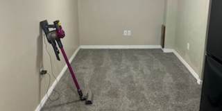 Charming basement apartment Gallery 1