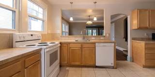 2296 South Overlook Road Gallery 3