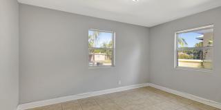 510 48th Street Gallery 20