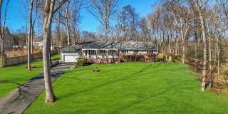 12 East Place Gallery 1