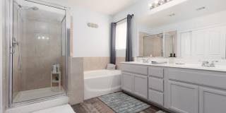 Fully furnished home with pool Gallery 23