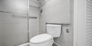 4020 N Hills Dr Gallery 17