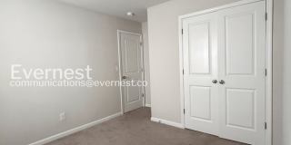 218 Lee Street Gallery 15