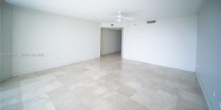 20201 E Country Club Dr Gallery 40