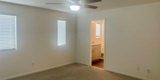 3 bed 2 bath 2 car garage Townhome "On the Strip" South Las Vegas Blvd Gallery 12
