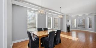 501 N Wells Gallery 2