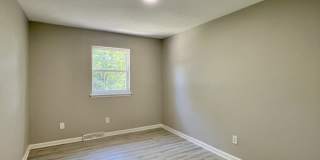 1362 Dix Drive - A Gallery 4