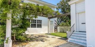 602 E Victory Drive Gallery 38