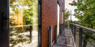 Modern 1 Bedroom, 1 Bath Apartment Home  Located In Historic Westport Gallery 3