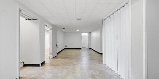 24711 Gardner Street Gallery 16