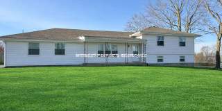 Spacious 3 Bedroom Home with Finished Lower Level & Large Fenced Yard Gallery 1