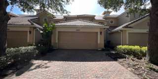 Great townhouse -  available now! Gallery 1