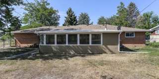 2408 Lake Drive Gallery 14