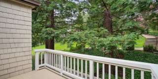 Elegant Los Altos Townhouse Near Redwood Grove & Shoup Park Gallery 19