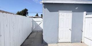 9263 Earl St. Gallery 21