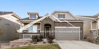 Stunning Mountain Views from this Custom Spacious Home! Gallery 1