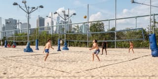 180 Montague Gallery 21