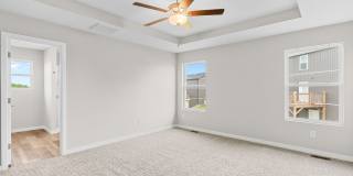 Beautiful Split Level 5 Bedroom Home - Hills of Olde Savannah Gallery 20