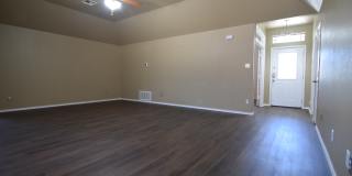 300 Curtis Dr Gallery 8