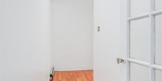 404 DANFORTH AVE Gallery 12