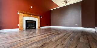 This South Hill Bright and Spacious 3 bed, 2 bath single family home, Near Glenrose available now! Gallery 4