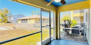 706 SE 13th Court unit: C Gallery 35