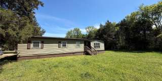 4228 Horse Road Gallery 1