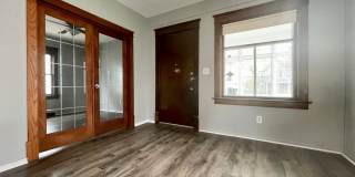 Newly Renovated 5 Bedroom 1.5 Bathroom Home in Minneapolis! Newly Renovated 5 Bedroom 1.5 Bathroom Home in Minneapolis! Gallery 5