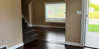 Charming 3-Bedroom Property in Prime Location Gallery 7