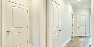 Updated 3 Bedroom High Point Condo with Large Bonus Room! Gallery 8